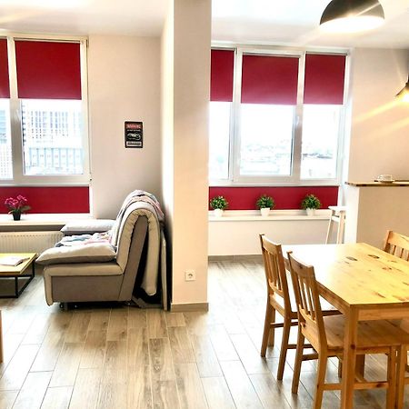 Osapart Cozy Apartment In A Complex Semycvit Lviv Kültér fotó