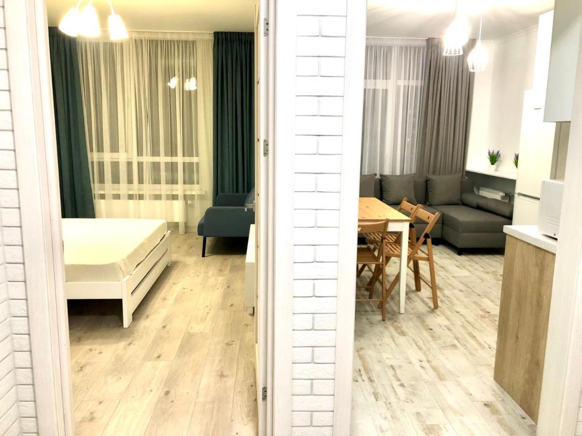 Osapart Cozy Apartment In A Complex Semycvit Lviv Kültér fotó