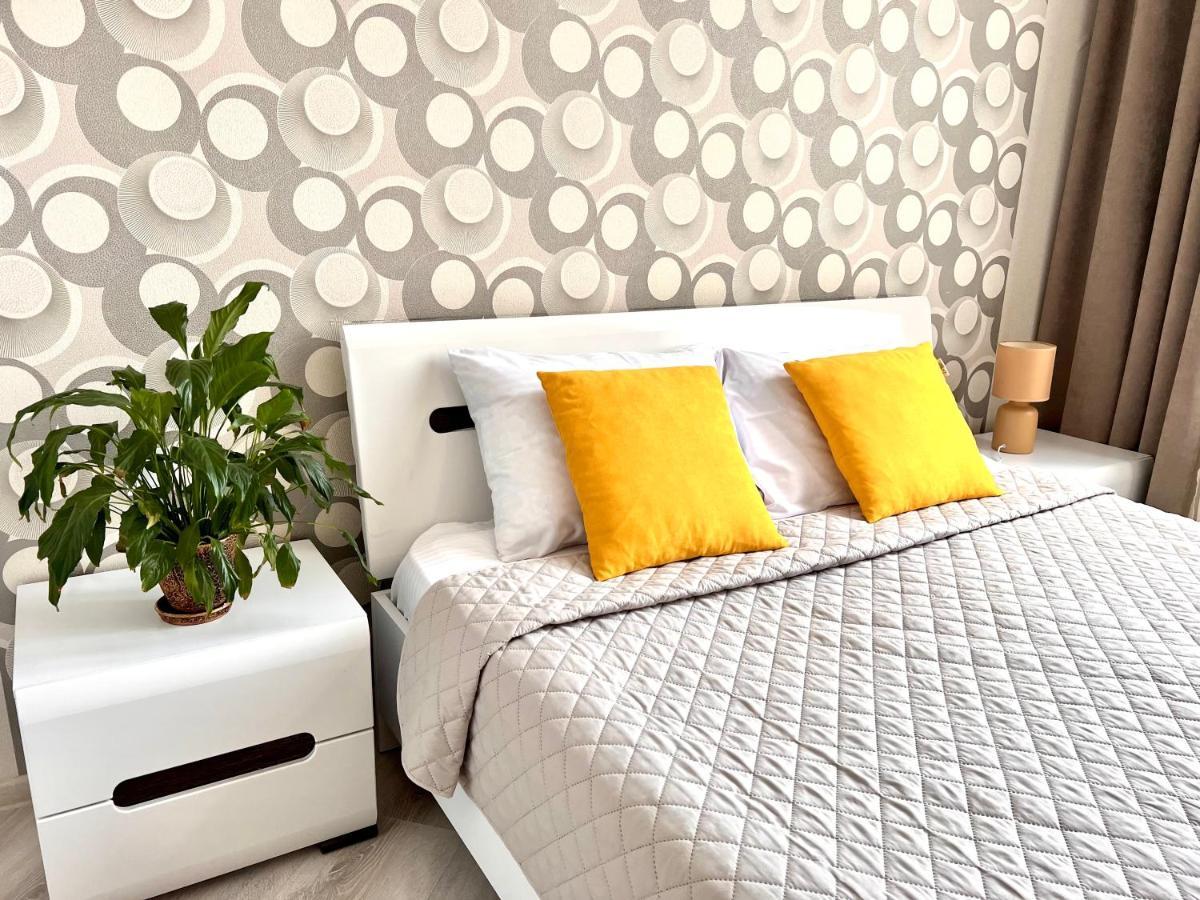 Osapart Cozy Apartment In A Complex Semycvit Lviv Kültér fotó
