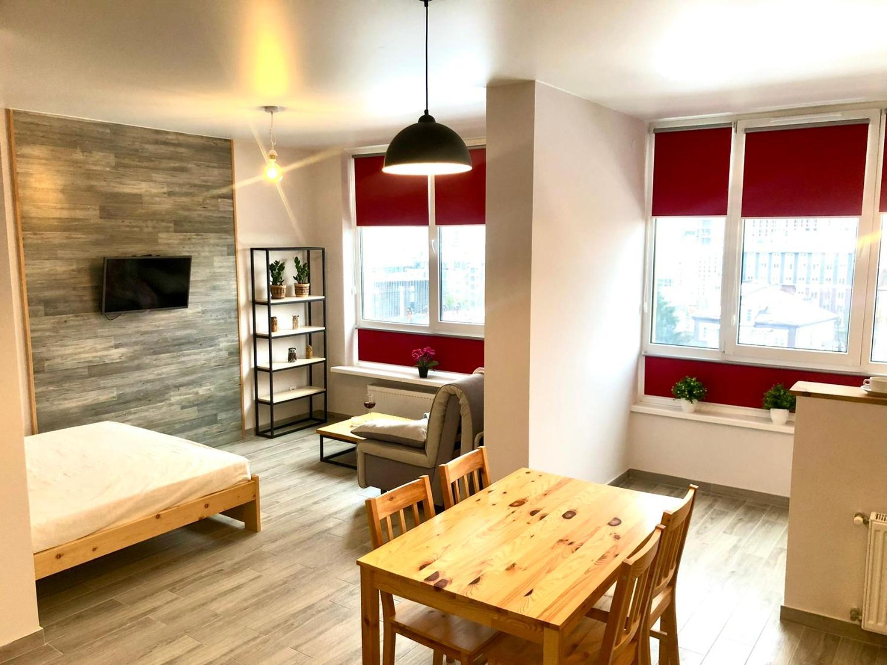 Osapart Cozy Apartment In A Complex Semycvit Lviv Kültér fotó